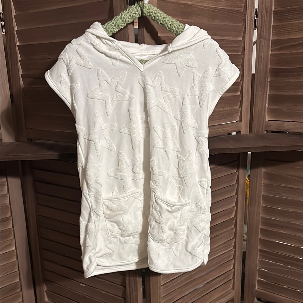 White Star Pattern Hooded Poncho